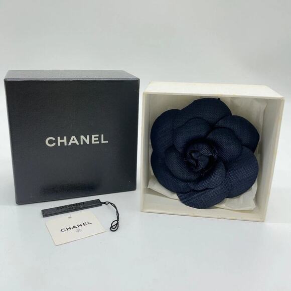 CHANEL Camellia Brooch Corsage Navy Organza W/ Box - Picture 9 of 9